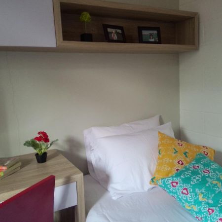 Roemah Kesambi Hotel Cirebon Eksteriør billede