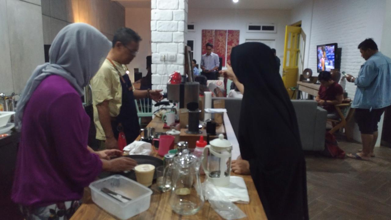 Roemah Kesambi Hotel Cirebon Eksteriør billede