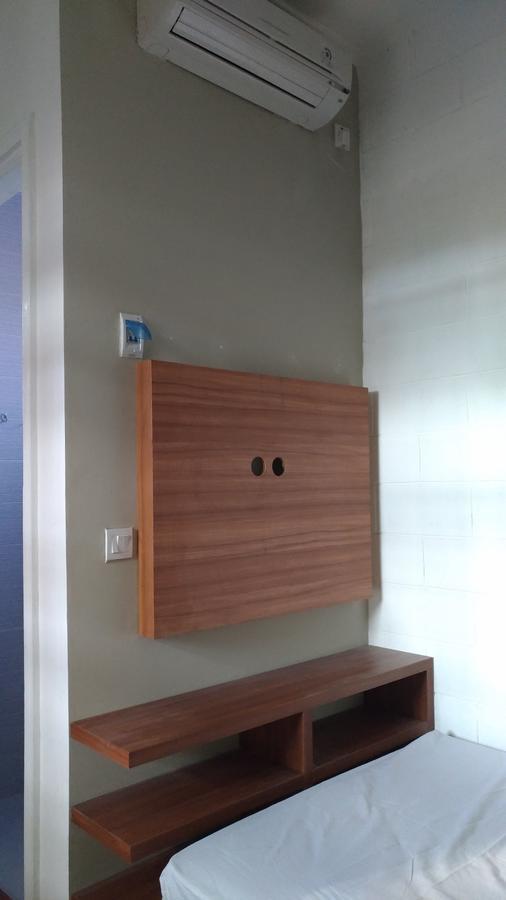 Roemah Kesambi Hotel Cirebon Eksteriør billede